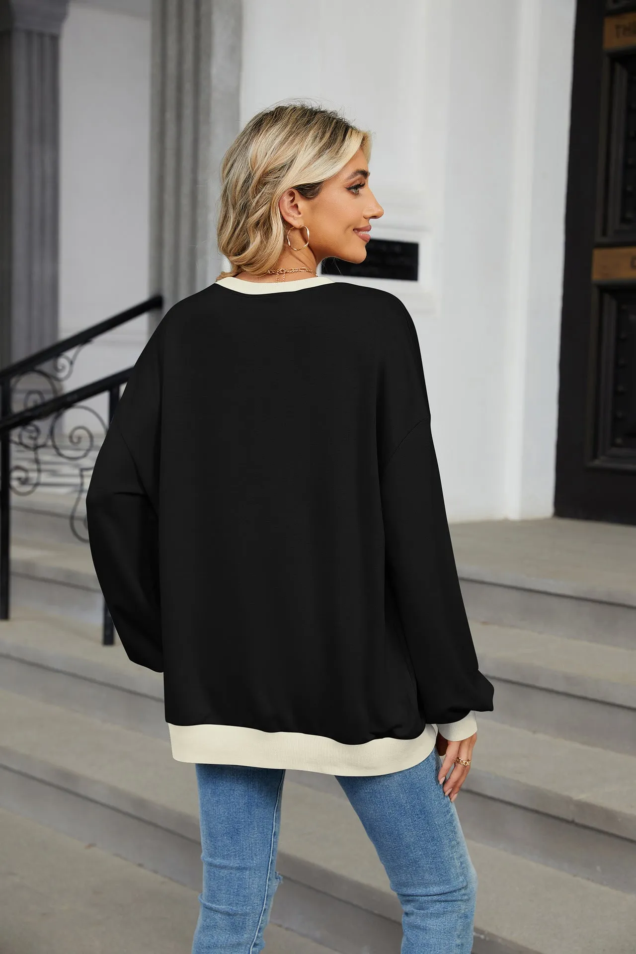 Contrasting Color Round Neck Loose Long-sleeved Sweater