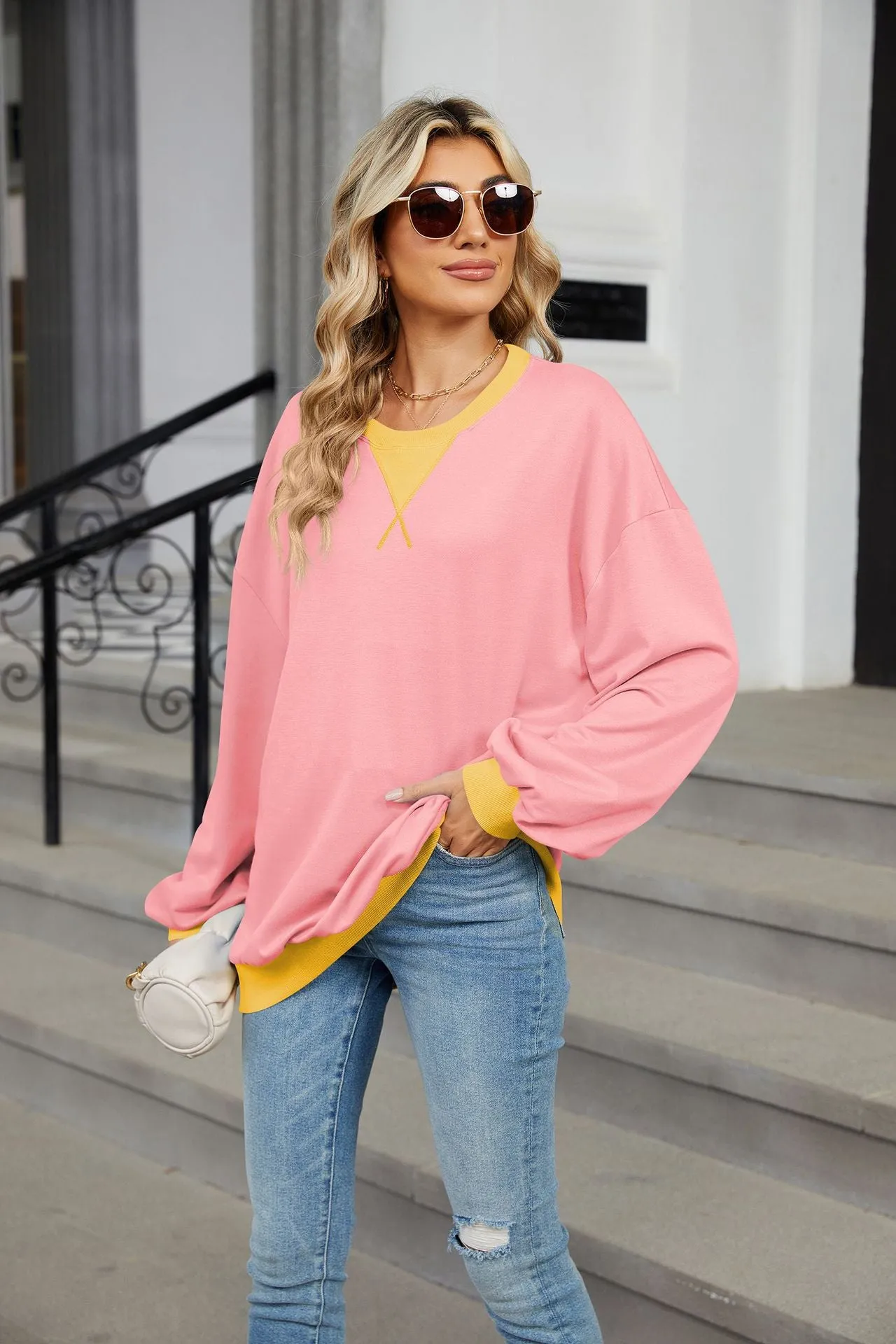 Contrasting Color Round Neck Loose Long-sleeved Sweater