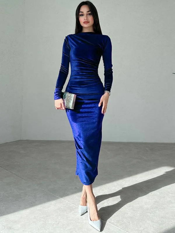 Elegant Emerald Velvet Winter Dress