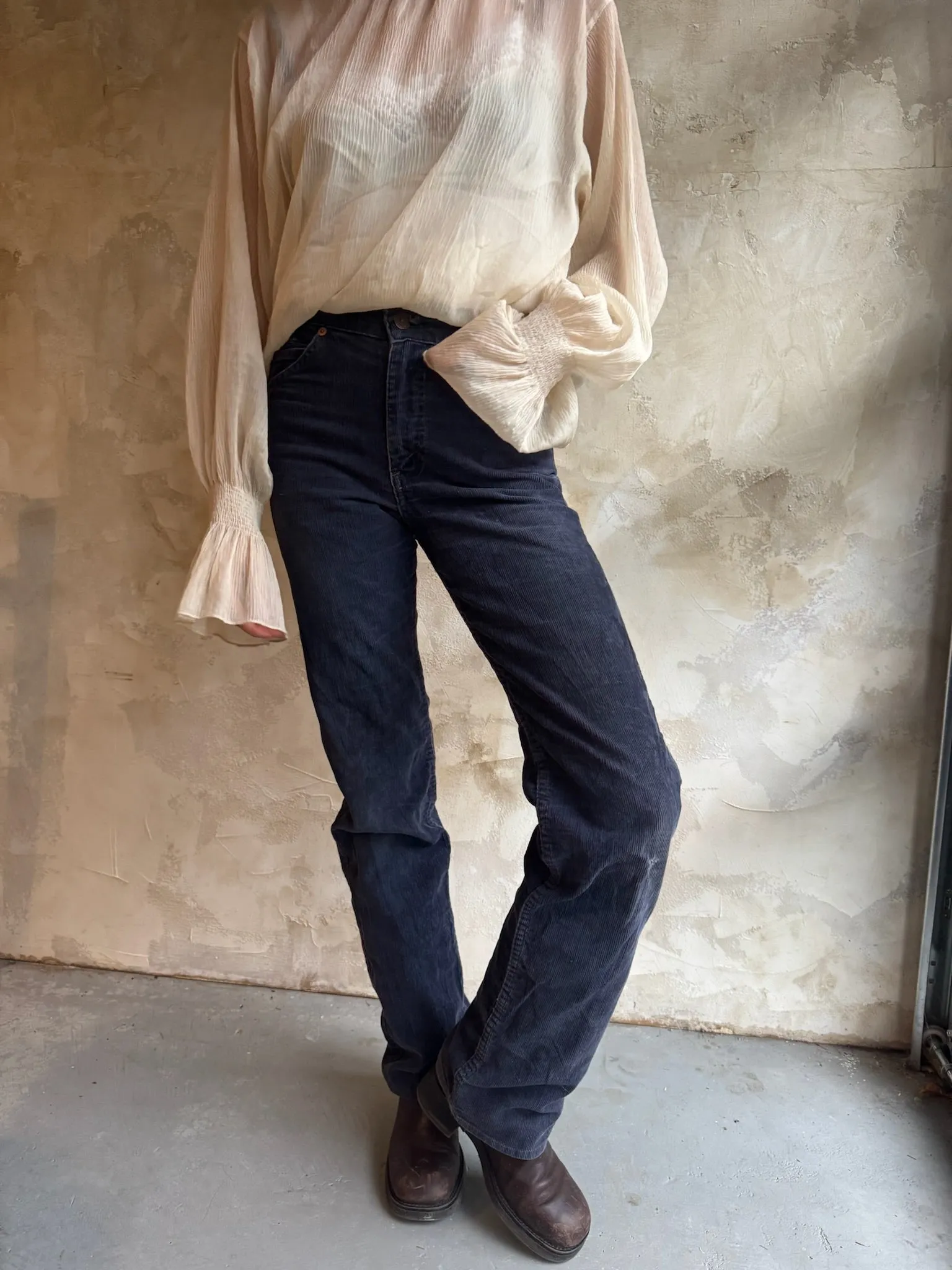 Navy Levi’s Corduroy Pants